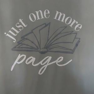 Book lover sleep shirt